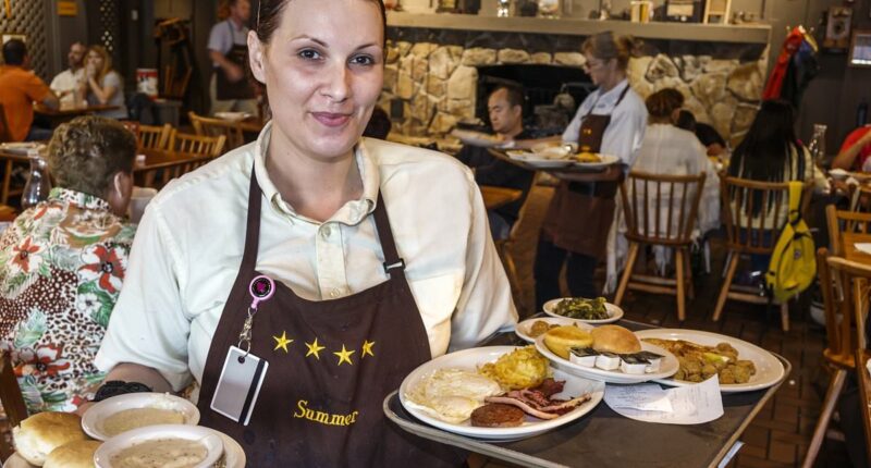 Cracker Barrel makes brutal cut on staff meals following backlash