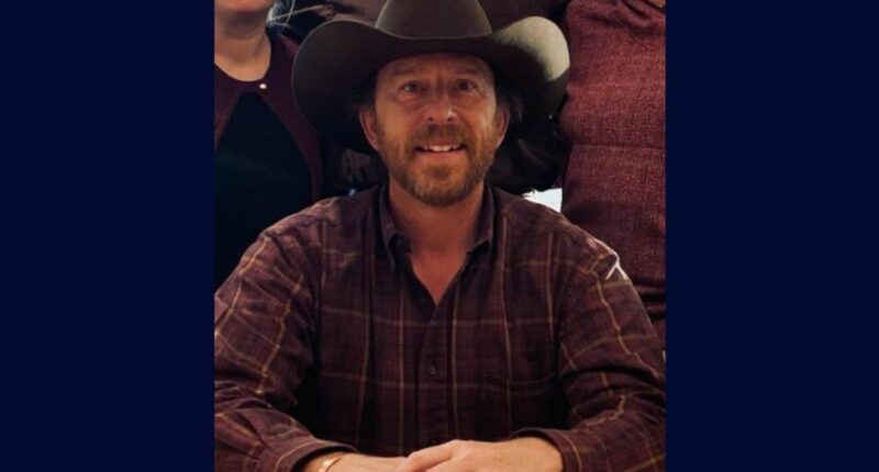 Dad waterboarded teen daughter because her room wasn't 'spotless to his expectations': Cops