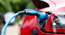 Electric cars deliver 'no proven carbon savings' in UK, scientists say
