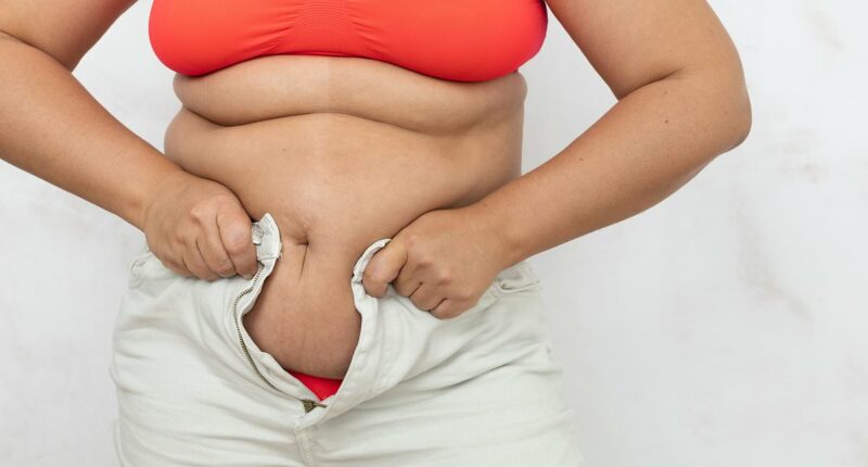 Experts discover alarming effect just ONE glass of wine has on body