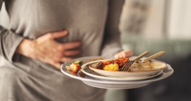 Experts share simple method to improve your digestion and reduce painful bloating after eating