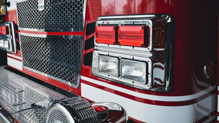 Firefighters battle brush fire in Sumter County