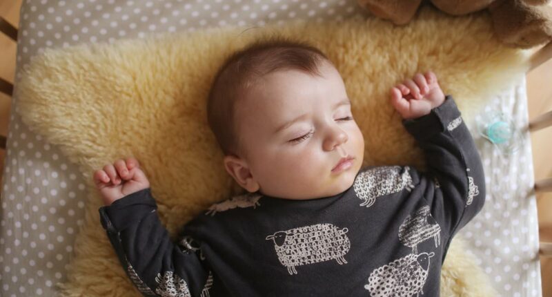 Five signs while sleeping that can reveal if someone has or will develop autism