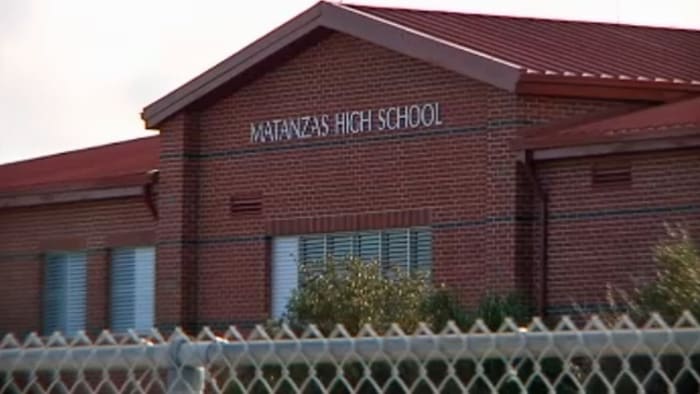 Flagler teen arrested after sending gun video, threatening classmates over Snapchat, deputies say