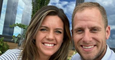 Former 'American Idol' contestant charged with murdering wife, staging crime scene