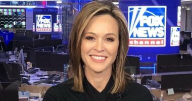 Heartbroken Fox News host returns to studio after loss of husband