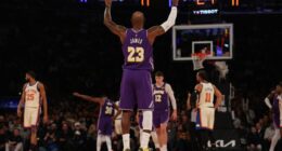 In his potential final game at MSG, LeBron James walks off court without signature send-off