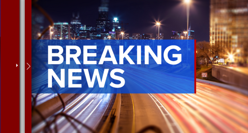 Is there a weird smell outside? Chemical smell reported in Lake in the Hills, Algonquin, Illinois and more; source is unknown