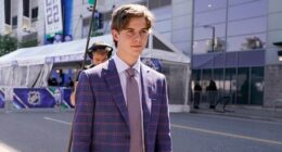 Celebrity Net Worth logo