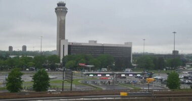JetBlue flight returns to Newark after engine failure, smoke prompts evacuation