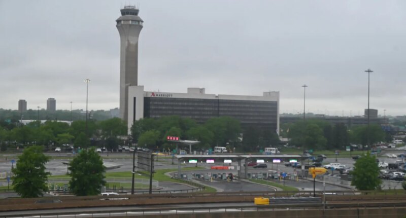 JetBlue flight returns to Newark after engine failure, smoke prompts evacuation