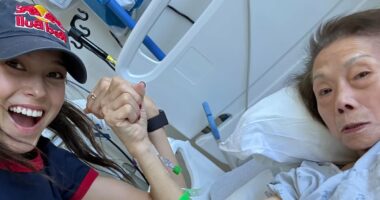 Lindsey Vonn sends Eileen Gu message after her grandmother's death