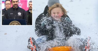 Mayor Mamdani announces 'full classic snow day' for NYC students after remote learning backlash