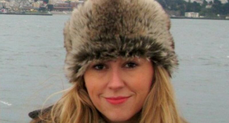 Moment boyfriend wails to police when arrested for murdering partner