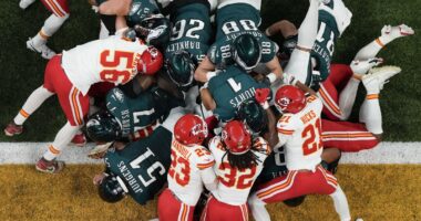 NFL receives no tush push ban proposal this year after effort last year to ban it failed