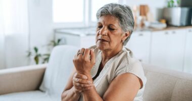 NHS issues warning to 9 groups of people before taking arthritis medication