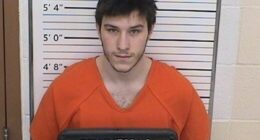 Ohio teen accused of running over pregnant girlfriend