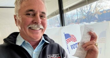 Oregon commissioner violated policy after 'stripper' comment