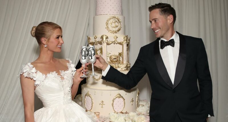 Paris Hilton and Carter Reum renew their wedding vows