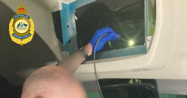 Police uncover 28 kilograms of cocaine hidden behind TV on luxury bus