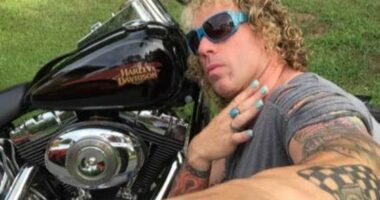 Policy identify hockey shooter who killed two as Robert Dorgan