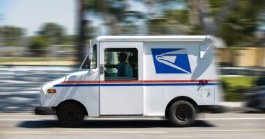 Postal Service can't be sued for intentionally not delivering mail, Supreme Court rules in 5-4 split