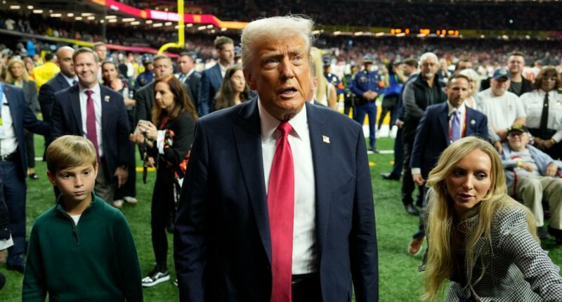 President Trump pardons 5 former NFL players for criminal convictions