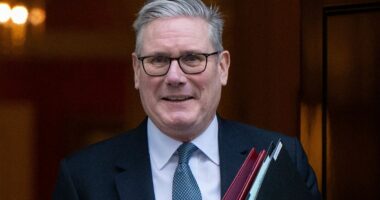 Prime Minister shares cancer screening update after NHS chemotherapy nurse's campaign