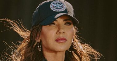 Report: Noem's plot to unmask Americans who criticize ICE