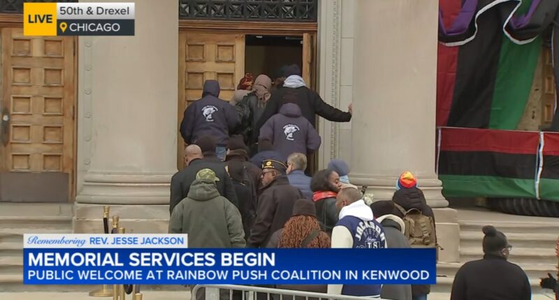 Rev. Jesse Jackson: Mourners, dignitaries pay respects to civil rights icon on 1st day of visitation at Rainbow PUSH HQ in Chicago