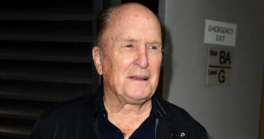 Robert Duvall's Final Role Came In An Overlooked Christian Bale Netflix Movie