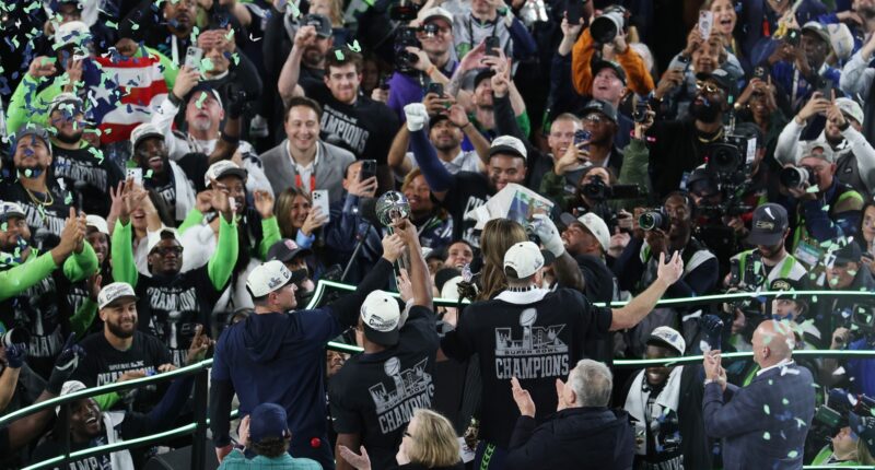 Seahawks ride their 'Dark Side' defense to a Super Bowl title, pounding the Patriots 29-13