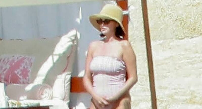 Selena Gomez wears pink swimsuit during girls' trip to Mexico