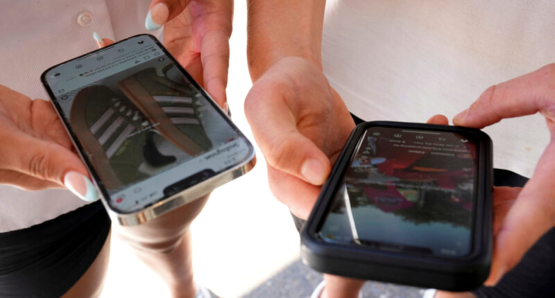 Social media 'addicting the brains of children,' plaintiff's lawyer argues in landmark trial