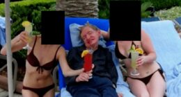 Stephen Hawking poses with bikini-clad women in Epstein files photo