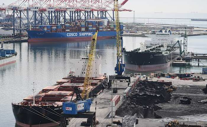 Supreme Court decision against Trump's tariffs raises uncertainty, but markets stay calm