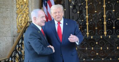 Trump meets Netanyahu, says he wants Iran deal but reminds Tehran of ‘Midnight Hammer’ operation