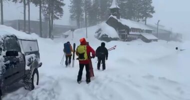 Two sisters named as victims of Lake Tahoe avalanche
