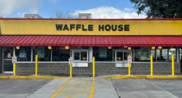 Waffle House security guard zip-ties patron, 62, zaps him with stun gun and bear spray: lawsuit