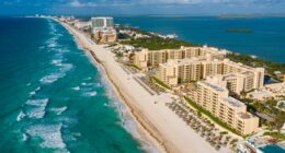 Warning to Aussies in tourist hotspot after drug boss killed in shootout