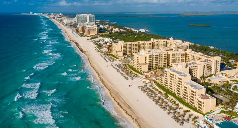 Warning to Aussies in tourist hotspot after drug boss killed in shootout