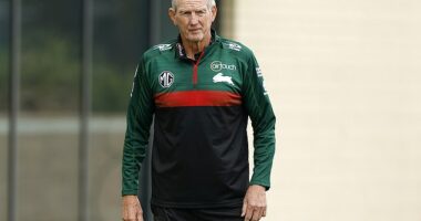 Wayne Bennett has endorsed the landmark changes to State of Origin’s selection criteria but has warned Australian rugby league chiefs not to alter core eligibility rules