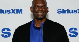 Celebrity Net Worth logo