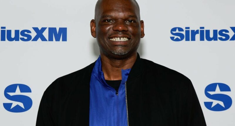 Celebrity Net Worth logo