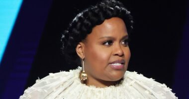 White Lotus star ignores prompter and gives foul-mouthed rebuke of ICE