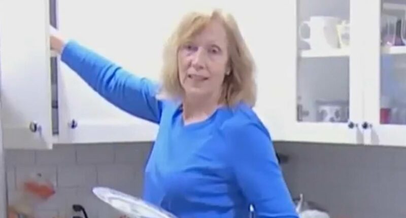 Woman raises eyebrows over her hailing migrant as 'personal chef'