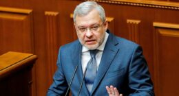 Zelenskyy ally arrested trying to flee Ukraine as massive corruption probe deepens