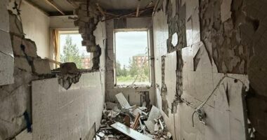 'Save your lives and evacuate': Dire warning for city's south