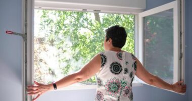 'Start doing this now' to beat hay fever, says GP