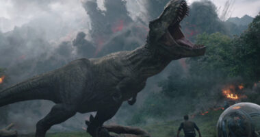 10 Strongest Dinosaurs In The Jurassic Park Universe, Ranked